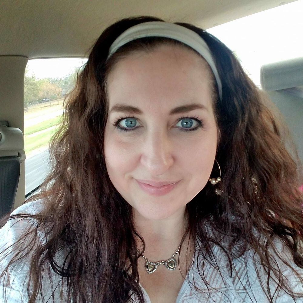 Meet your Posher, Suzanne
